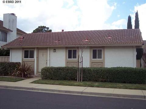 1401 Indian Ln, Concord, CA 94521 photo 1