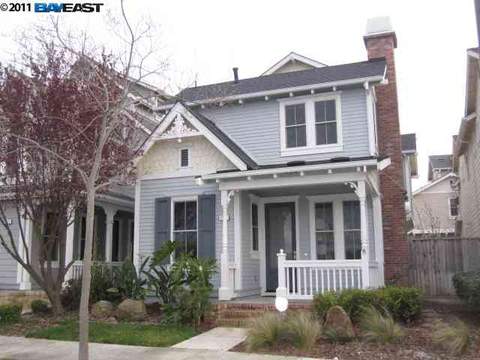 1111 Sanderling Dr, Hercules, CA 94547 photo 1