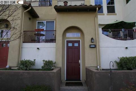 4391 Brannigan St, Dublin, CA 94568 photo 1