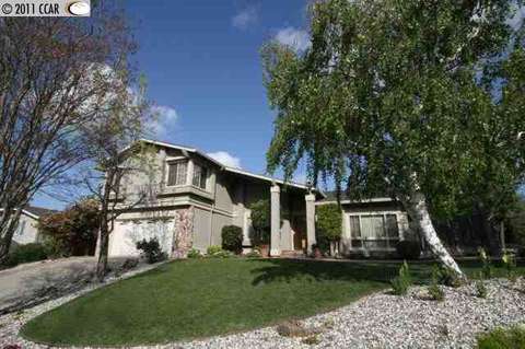 4499 Windflower Ct, Concord, CA 94518 photo 1