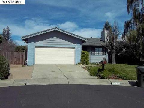 423 Pine Park Ct, Martinez, CA 94553 photo 1