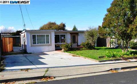 850 Patrick Dr, Pinole, CA 94564 photo 1