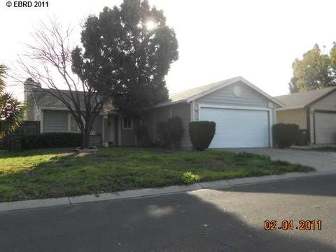 1925 Seward Dr, Pittsburg, CA 94565 photo 1