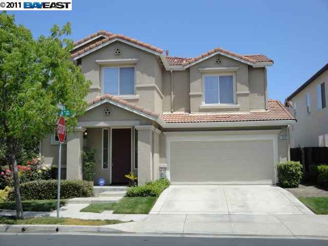 1096 Azalea Ln, Concord, CA 94520 photo 1