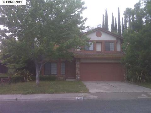 2744 Carpinteria Dr, Antioch, CA 94531 photo 1