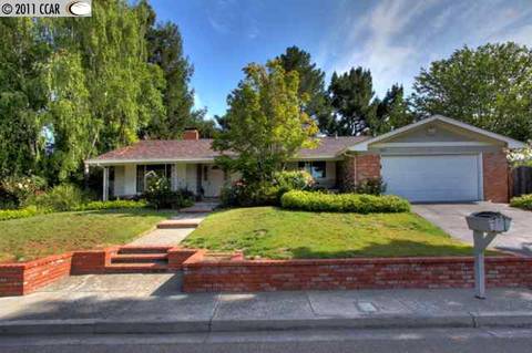 125 Hazelwood Pl, Moraga, CA 94556 photo 1