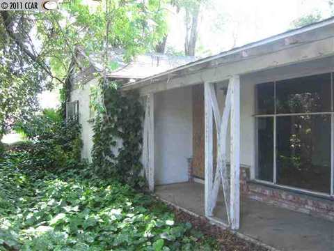 2125 Dena Dr, Concord, CA 94519 photo 1