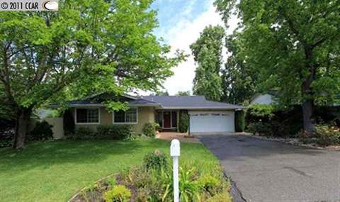 11 Buckingham Dr, Moraga, CA 94556 photo 1