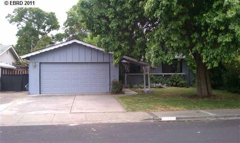 2560 Prestwick Ave, Concord, CA 94519 photo 1
