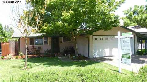 643 Linden Ln, Martinez, CA 94553 photo 1