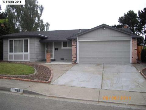 828 Coral Dr, Rodeo, CA 94572 photo 1