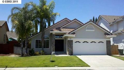 1188 Red Leaf Way, Pittsburg, CA 94565 photo 1