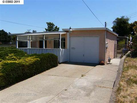 831 Patrick Dr, Pinole, CA 94564 photo 1