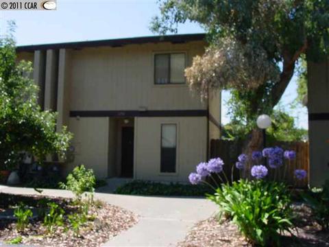 1350 Tree Garden Pl, Concord, CA 94518 photo 1