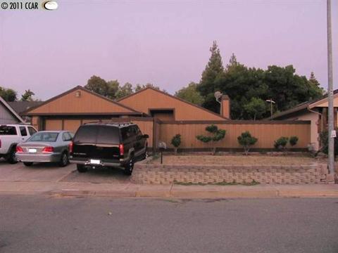 2215 Lynbrook Dr, Pittsburg, CA 94565 photo 1