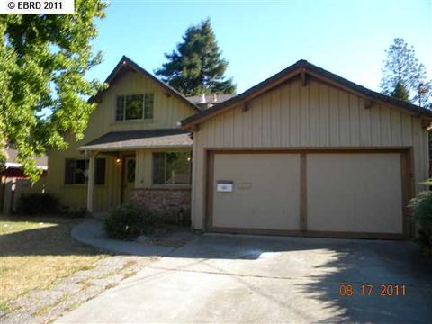 2331 Collins Ave, Pinole, CA 94564 photo 1