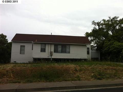 1316 Hazel Dr, Pinole, CA 94564 photo 1