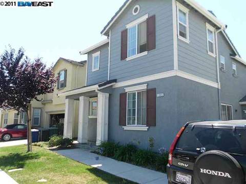 1346 Isabel Ct, Pittsburg, CA 94565 photo 1