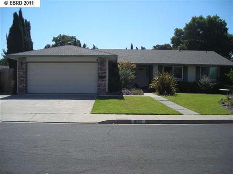 875 Belann Ct, Concord, CA 94518 photo 1