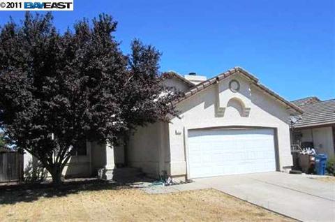 1812 Johnson Dr, Antioch, CA 94509 photo 1