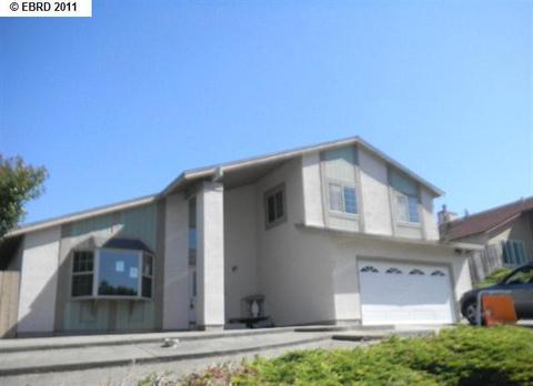 277 Violet Rd, Hercules, CA 94547 photo 1