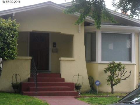1222 Derby St, Berkeley, CA 94702 photo 1