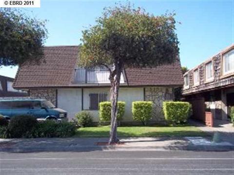 14285 Doolittle Dr, San Leandro, CA 94577 photo 1