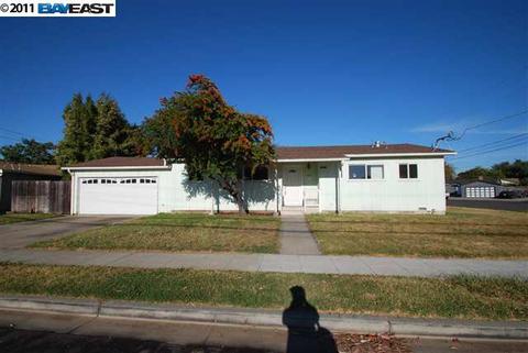 35520 Orleans Dr, Newark, CA 94560 photo 1