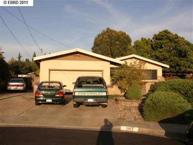 2817 Robert Ct, Pinole, CA 94564 photo 1