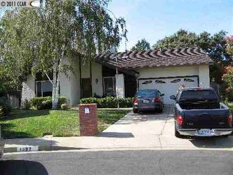 4392 N Marsh Elder Ct, Concord, CA 94521 photo 1