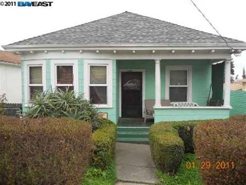 2031 E 25th St, Oakland, CA 94606 photo 1