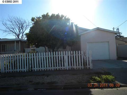 2864 13th, San Pablo, CA 94806 photo 1