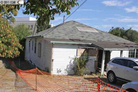 211 C St, Martinez, CA 94553 photo 1