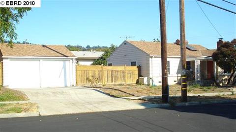 700 Everett St, El Cerrito, CA 94530 photo 1
