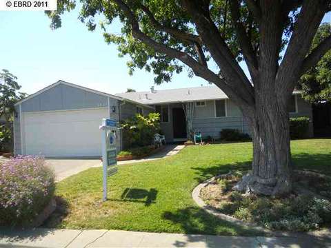 3131 Meadowbrook Dr, Concord, CA 94519 photo 1