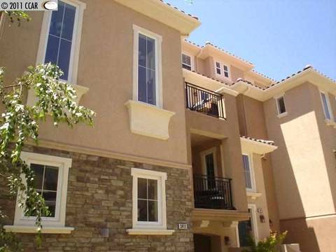 3320 Monaghan St, Dublin, CA 94568 photo 1