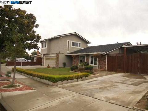 35977 Spruce St, Newark, CA 94560 photo 1