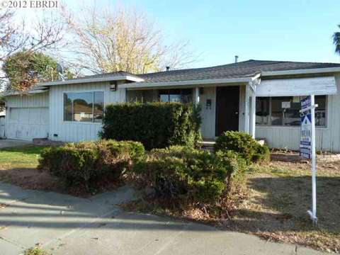 3887 Lassen Dr, Pittsburg, CA 94565 photo 1