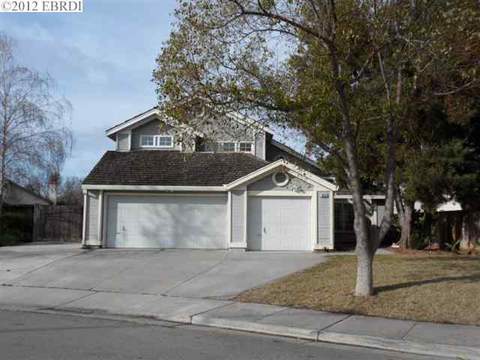 1035 Peacock Ct, Tracy, CA 95376 photo 1
