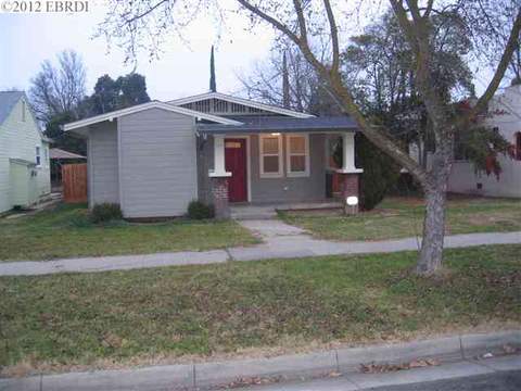 435 W 25th St, Merced, CA 95340 photo 1
