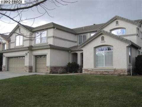 1018 Vineyard Dr, Oakley, CA 94561 photo 1