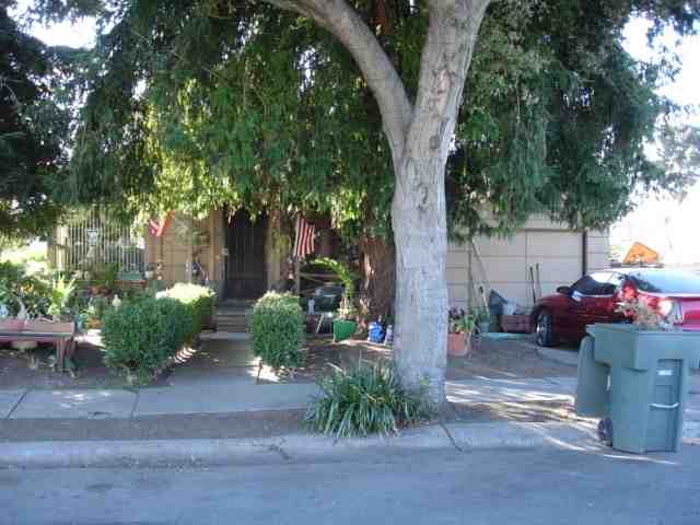 1045 Frederick Rd, San Leandro, CA 94577 photo 1