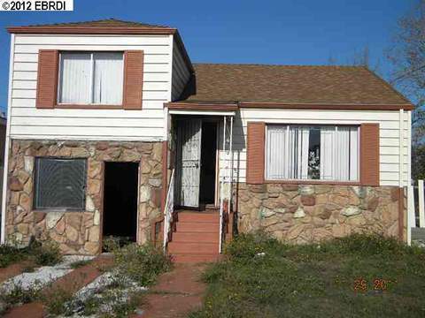 1835 Ohio Ave, Richmond, CA 94804 photo 1