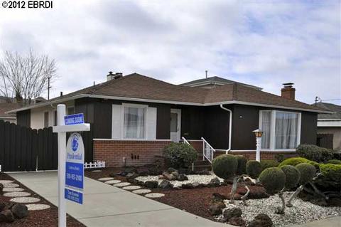 895 Kenyon Ave, San Leandro, CA 94577 photo 1