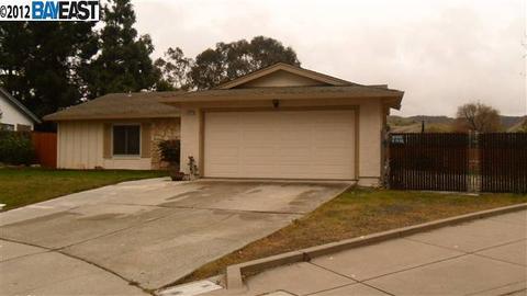 2237 Hamlin Dr, Antioch, CA 94509 photo 1