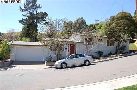120 Robinson St, Martinez, CA 94553 photo 1