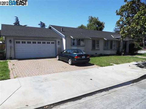 37017 Birch St, Newark, CA 94560 photo 1
