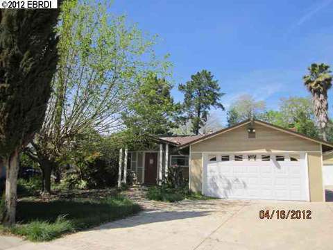 990 Treg Ln, Concord, CA 94518 photo 1