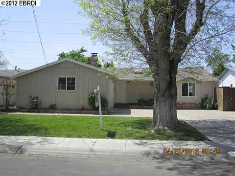 1207 Linden Dr, Concord, CA 94520 photo 1