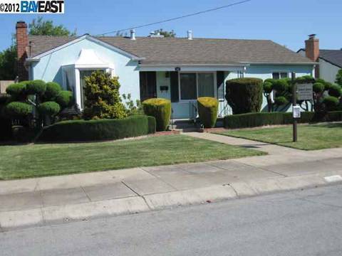 858 Emerald Ave, San Leandro, CA 94577 photo 1